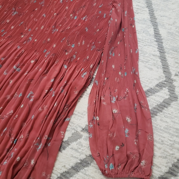 NWT Wilfred Pleated Dress - Picture 3 of 6